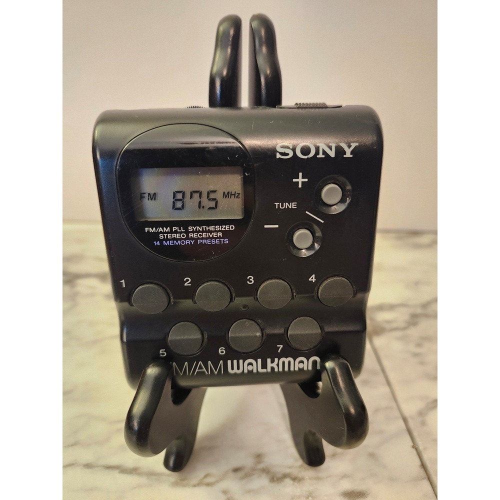 Sony Walkman SRF-M32 FM/AM PLL Portable Radio Receiver Black